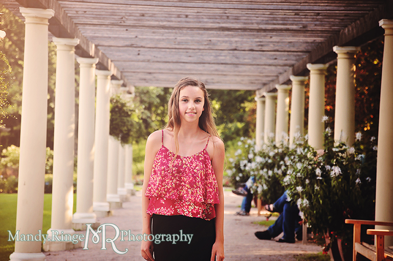 Teen girl photography // Cantigny Park // Wheaton, IL // by Mandy Ringe Photography 
