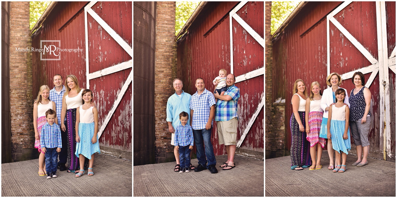 Extended Family Portraits // Summer, outdoors, red and white barn // Leroy Oakes - St. Charles, IL // by Mandy Ringe Photography