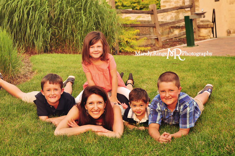 Extended family portrait session // Laying in the grass  // Peck Farm Park - Geneva, IL // by Mandy Ringe Photography