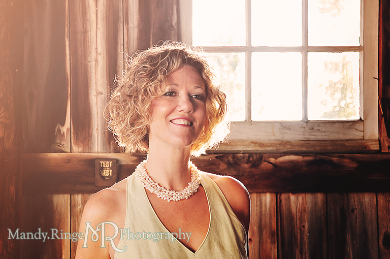 Model Laurie Rouse with rustic weathered barn interior // Peck Farm Park // Geneva, IL // by Mandy Ringe Photography