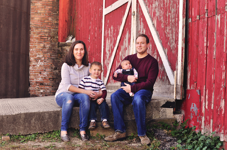 Fall family portraits // outdoors, red and white barn, brick, maroon, gray, navy // Leroy Oakes Forest Preserve - St. Charles, IL // by Mandy Ringe Photography