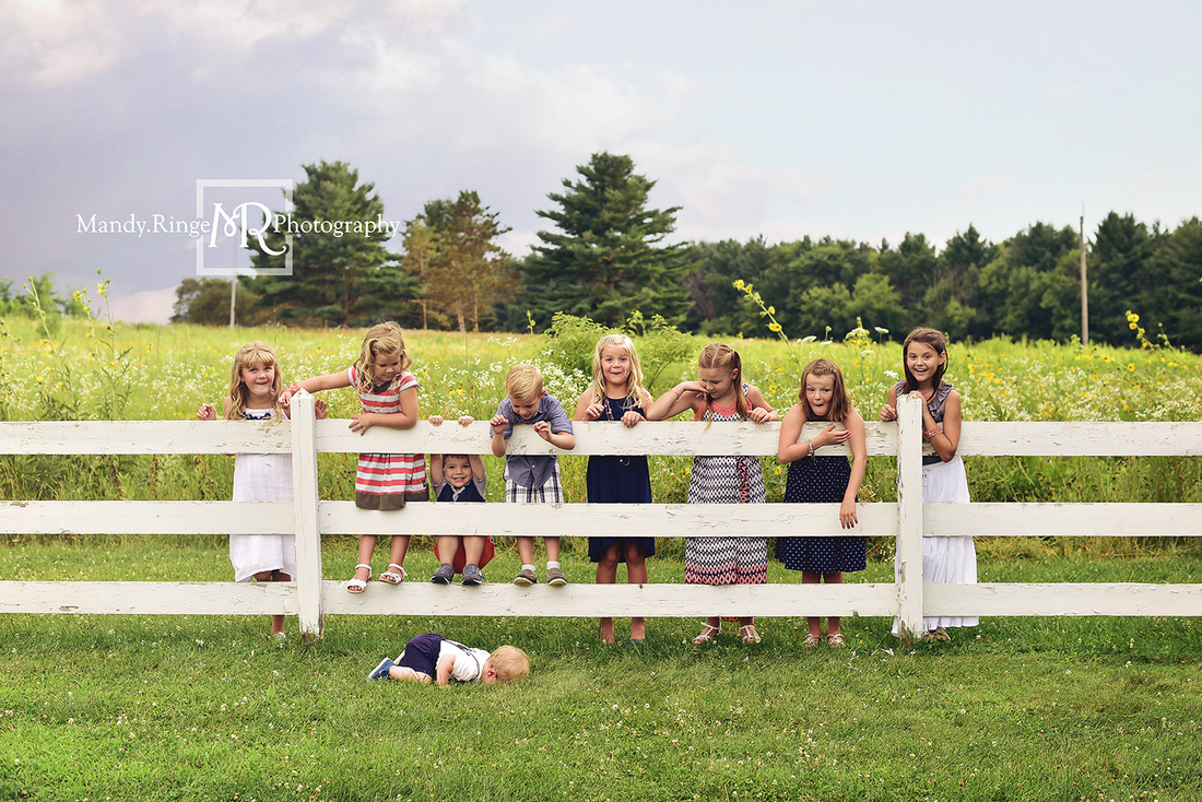 Mandy Ringe Photography // St Charles, IL Photographer // Extended Family Portraits