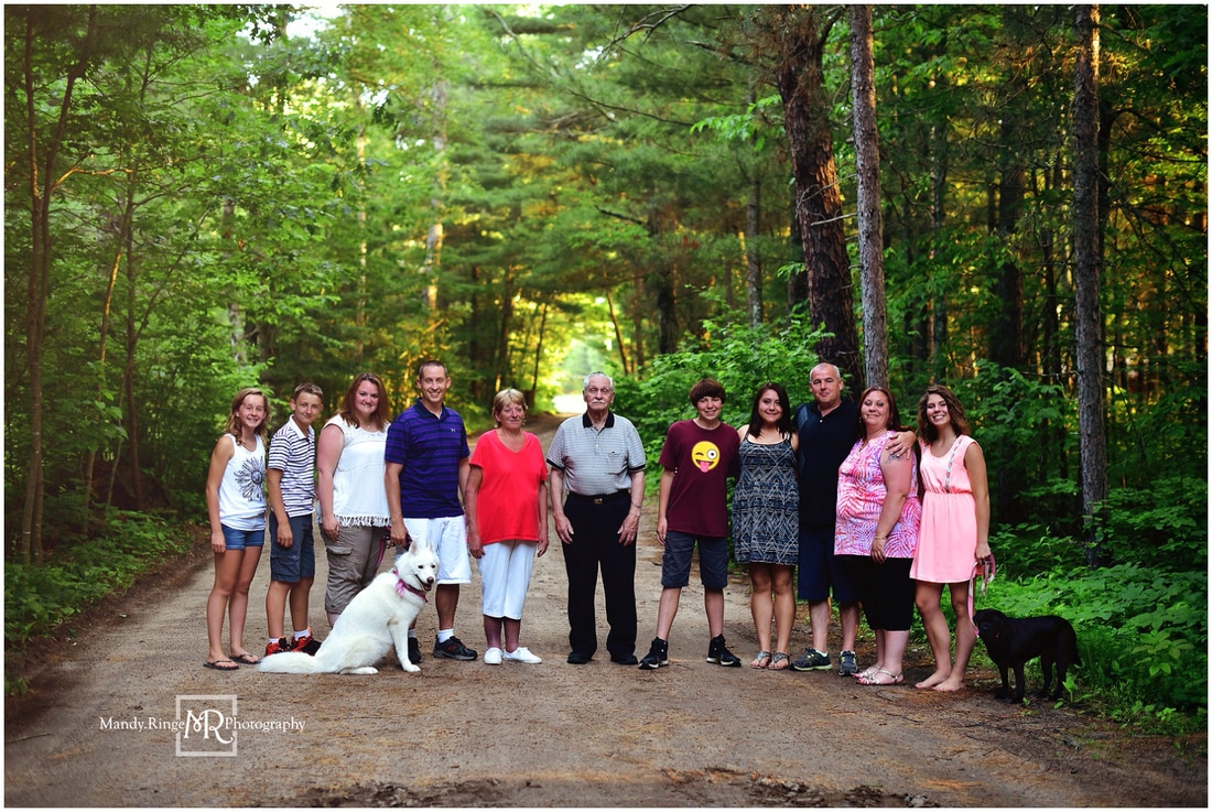 Extended Family Vacation Portraits // outdoors, lake, pine trees // Lake Ada - Backus, MN // by Mandy Ringe Photography