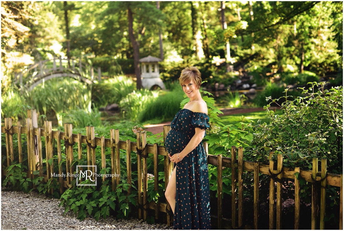 Maternity portraits // family, outdors, it's a girl // Fabyan Forest Preserve - Geneva, IL // by Mandy Ringe Photography