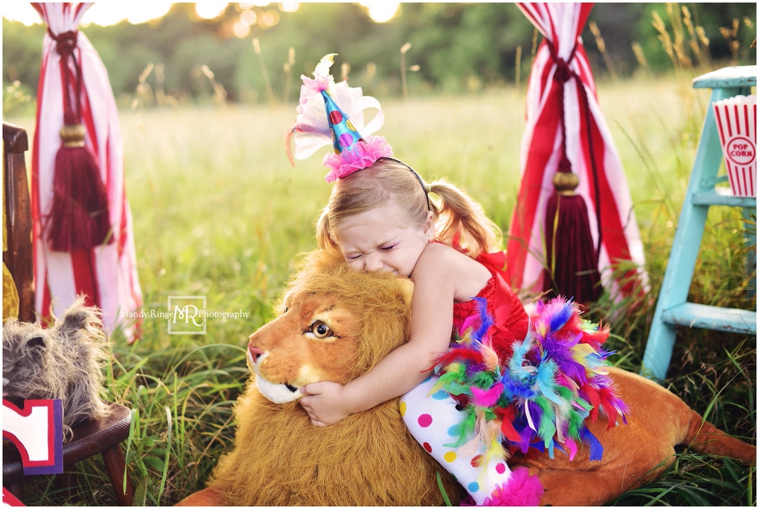 Circus mini session // red and white striped curtains, plush lion, circus letters, tophat, clown dress // Leroy Oakes - St.Charles, IL // by Mandy Ringe Photography