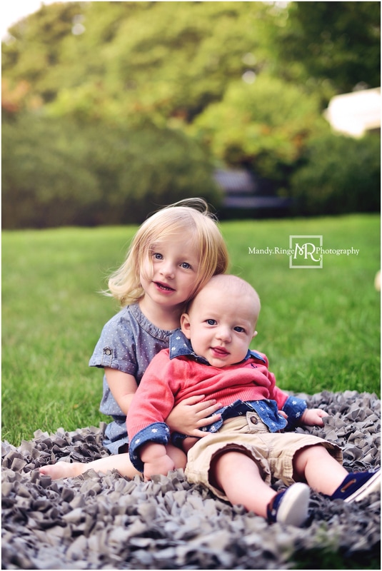 Summer family portraits // Hurley Gardens - Wheaton, IL // by Mandy Ringe Photography