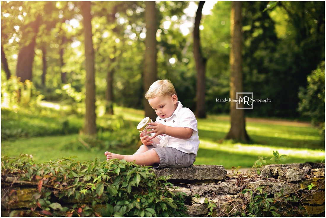Spring Family Portraits // family of 3, outdoors // Fabyan Forest Preserve - Geneva, IL // by Mandy Ringe Photography
