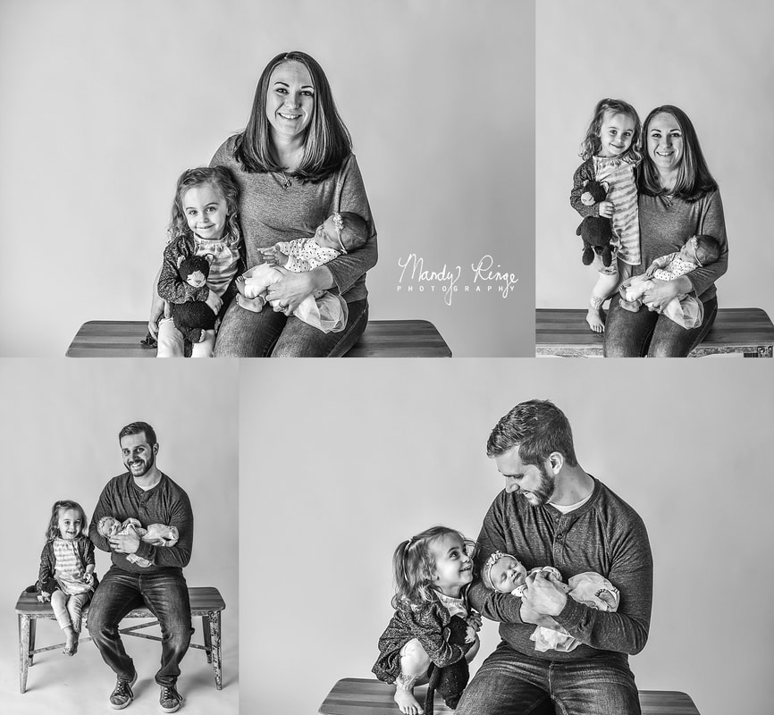 Black and white family portraits // mini session, minimal, minimalistic // St. Charles, IL Photographer // by Mandy Ringe Photography