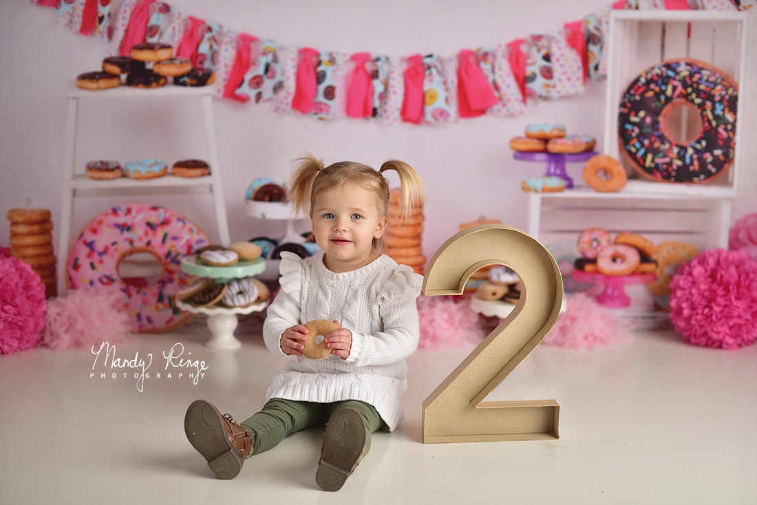 2nd Birthday Milestone Portraits // two, second birthday, donuts, donut grow up, sweets, pink and white // St. Charles, IL Photographer // by Mandy Ringe Photography