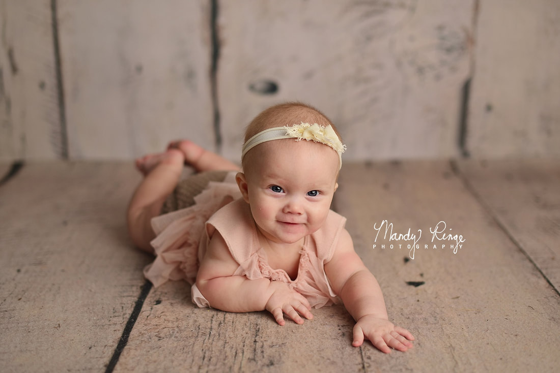 baby girl 6 month sitter milestone session // simple milestone, Intuition Backdrops // Sycamore, IL studio photographer // Mandy Ringe Photography