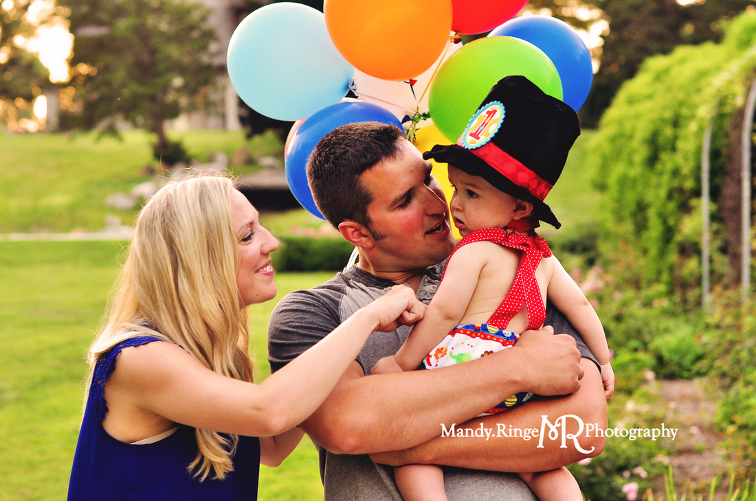 Circus themed first birthday portraits // outdoors, balloons, ringmaster // Geneva, IL // by Mandy Ringe Photographer