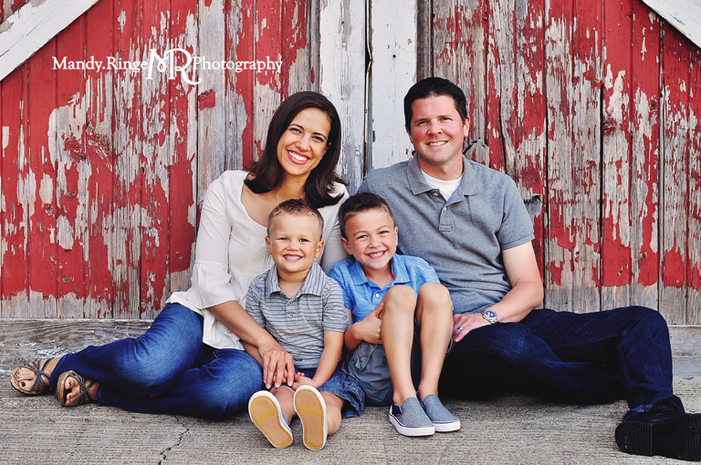 Family portrait session // Red and white barn door // Leroy Oakes Forest Preserve - St. Charles, IL // by Mandy Ringe Photography