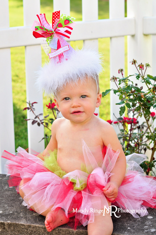 Girl first birthday portraits // Strawberry themed, cake smash, outdoors, tutu // by Mandy Ringe Photography