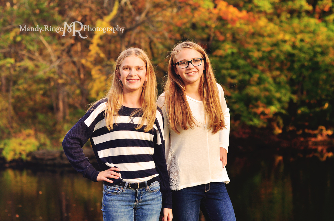 Sisters - fall sibling portraits // teen girls, autumn, fall foliage, leaves, outdoors // Delnor Woods Park - St. Charles, IL // by Mandy Ringe Photography