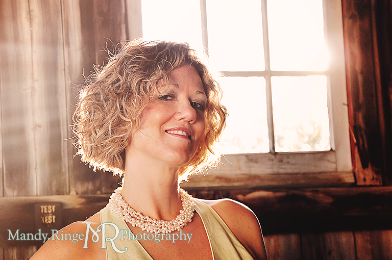 Model Laurie Rouse with rustic weathered barn interior // Peck Farm Park // Geneva, IL // by Mandy Ringe Photography