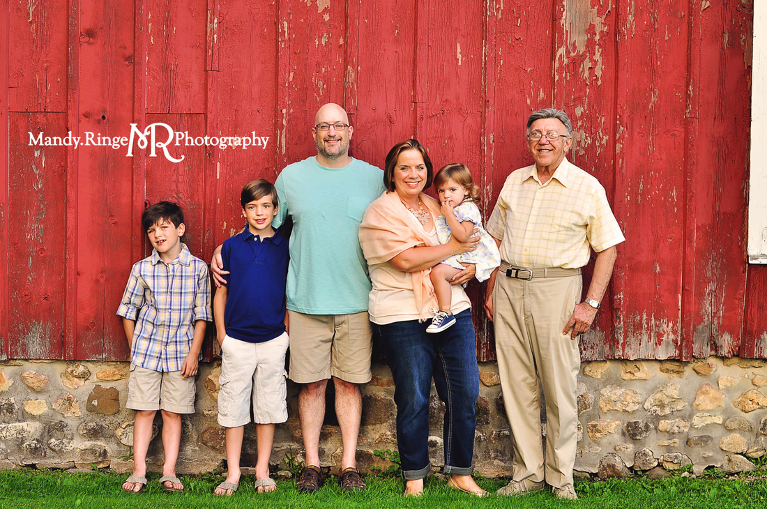 Extended family portraits // Chippy red wood and stone barn // Leroy Oakes Forest Preserve - St. Charles, IL // by Mandy Ringe Photography
