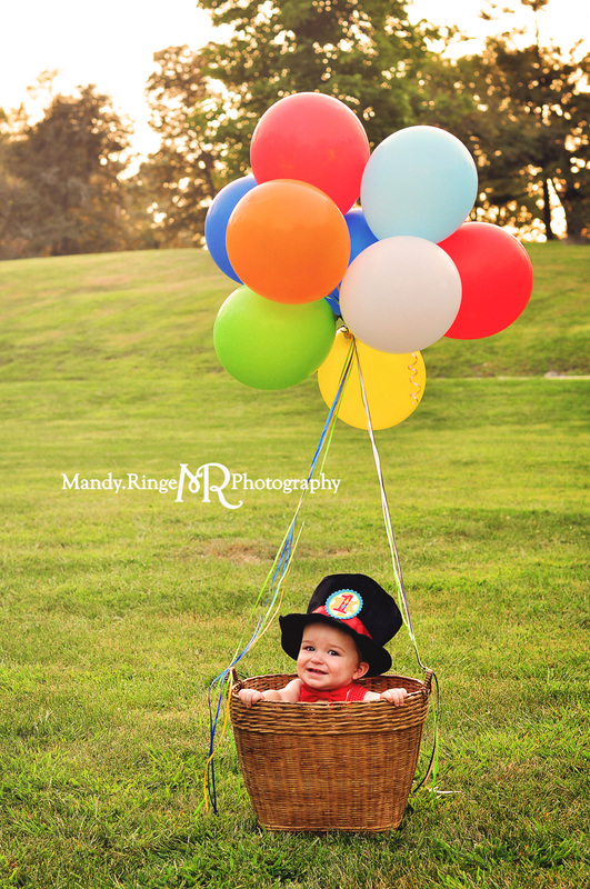Circus themed first birthday portraits // outdoors, balloons, ringmaster // Geneva, IL // by Mandy Ringe Photographer