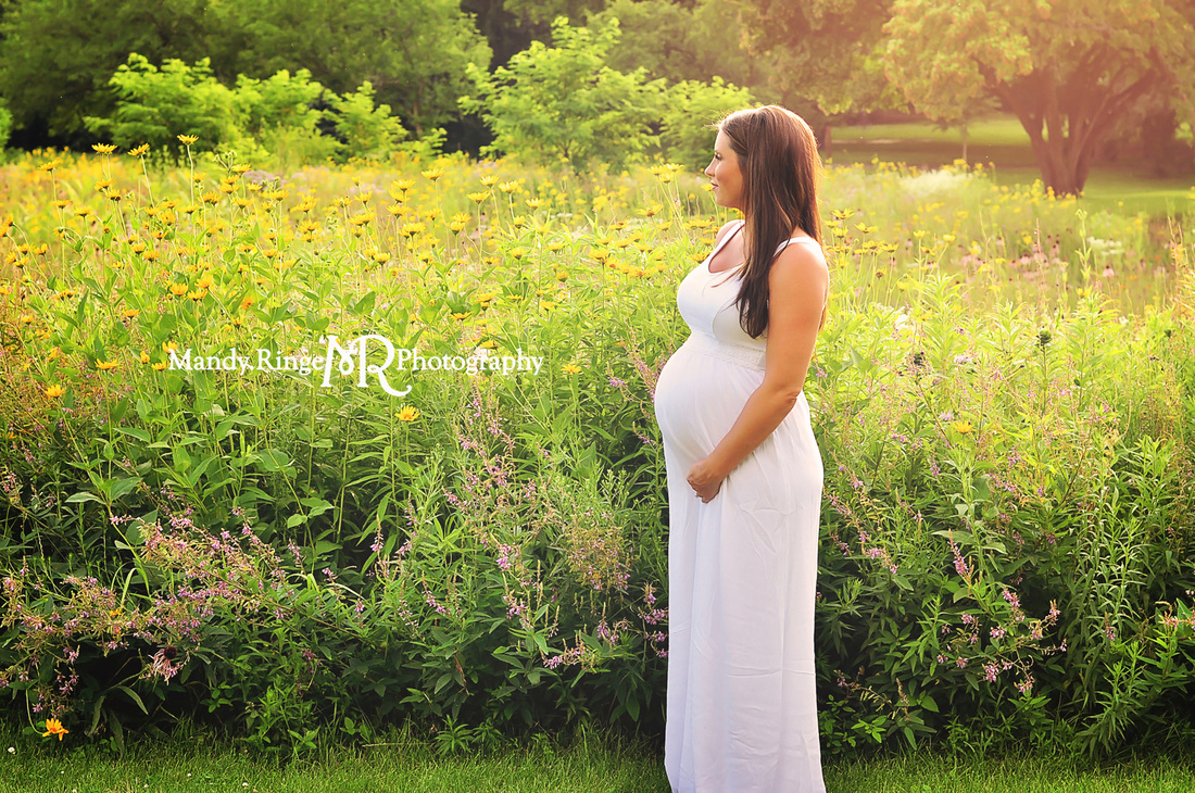 Summer maternity portraits // outdoors, wildflower field, maternity // Wheeler Park - Geneva, IL // by Mandy Ringe Photography