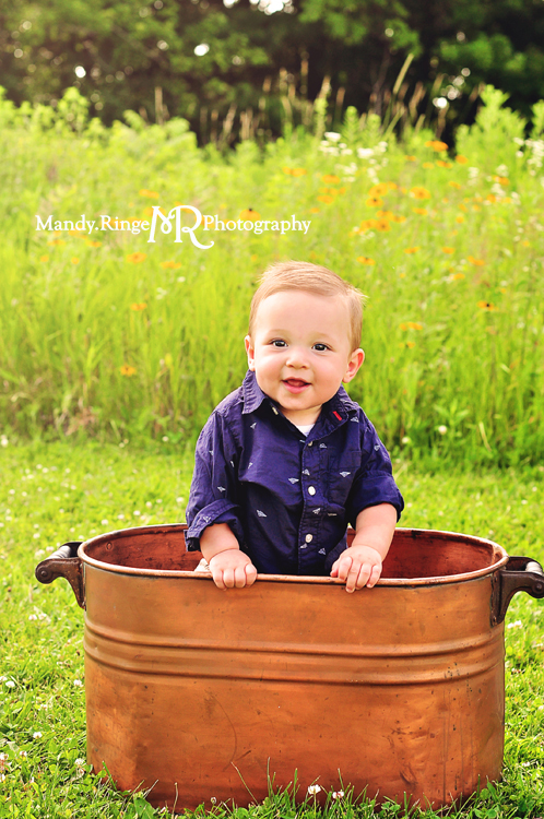Family Portraits // Summer prairie, copper tub // Leroy Oakes - St. Charles, IL // by Mandy Ringe Photography