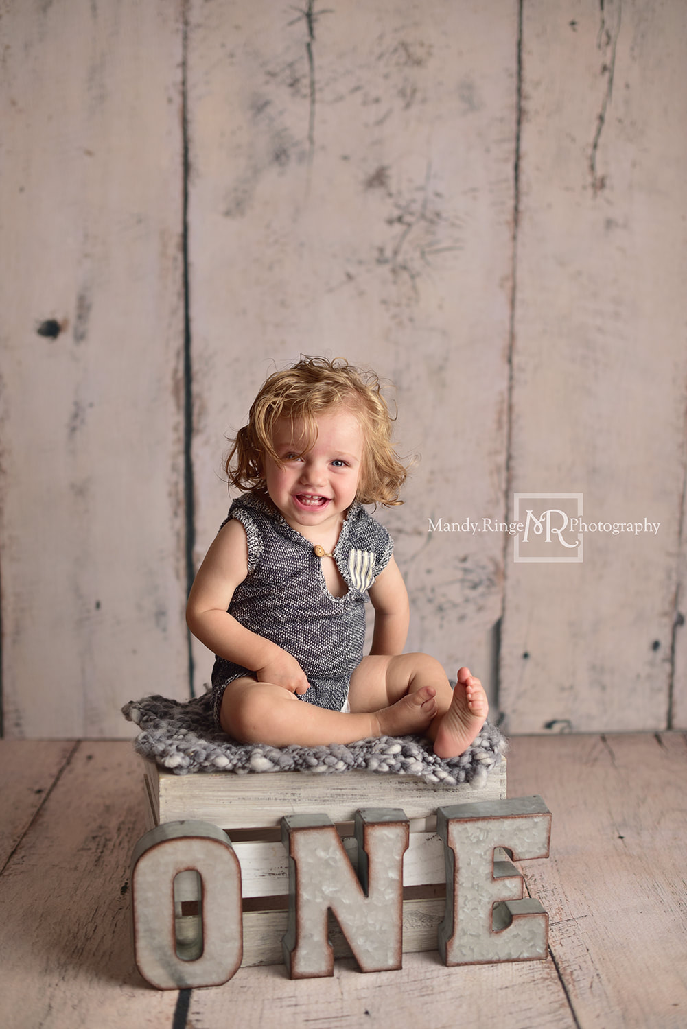 Milestone Session // Girl sitter session, 6 to 12 months, outfit from Sew Darn Cute, Backdrop from Intuitions Backdrops // St. Charles, IL studio // Mandy Ringe Photography