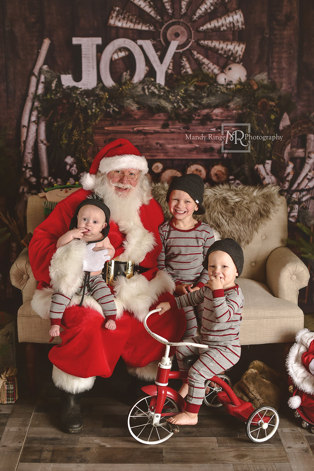 Santa mini session // Christmas, Santa Claus, Reindeer, Baby Dream Backdrops, rustic // by Mandy Ringe Photography // St. Charles, IL Photographer