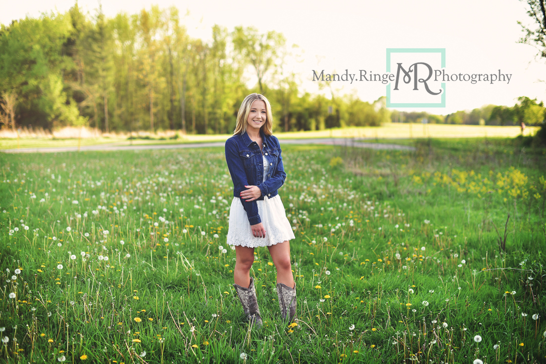 Teen girl senior portraits // outdoors, dandelions // Leroy Oakes - St. Charles, IL // Mandy Ringe Photography