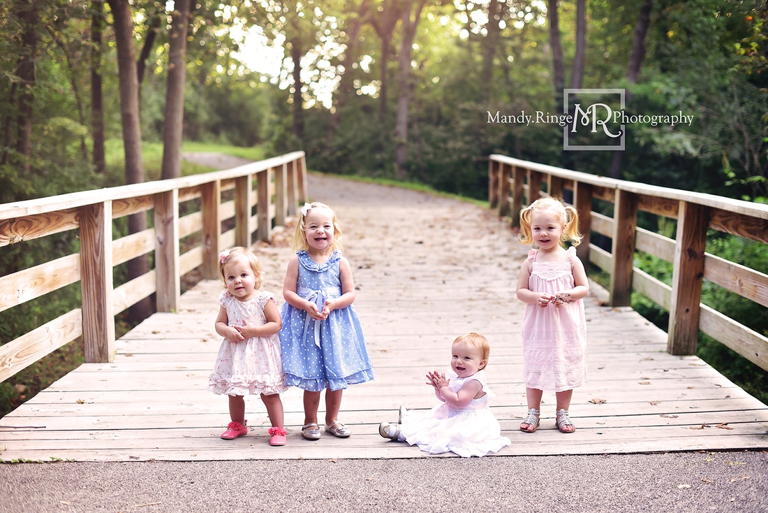 Extended family portraits // outdoors, bridge, forest // South Elgin, IL // by Mandy Ringe Photography