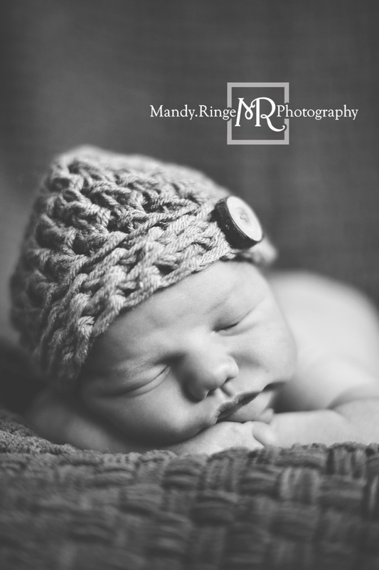 Newborn boy portraits // nude, gray knit blanket, gray and mustard crochet hat // Client's home - travelling studio - Geneva, IL // Mandy Ringe Photography